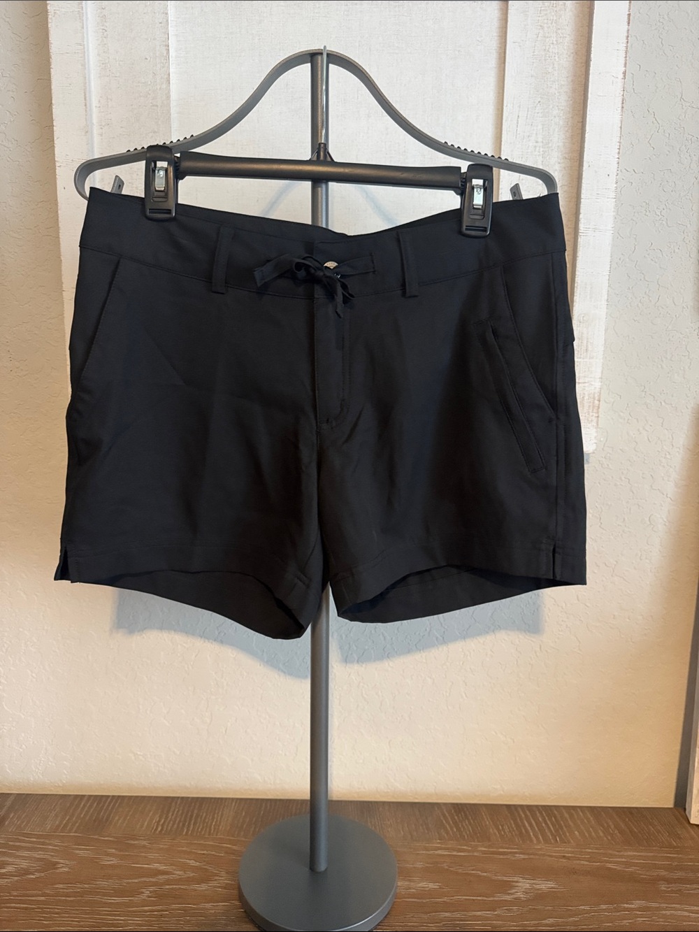 Magellan Outdoors Black Athletic Drawstring Shorts